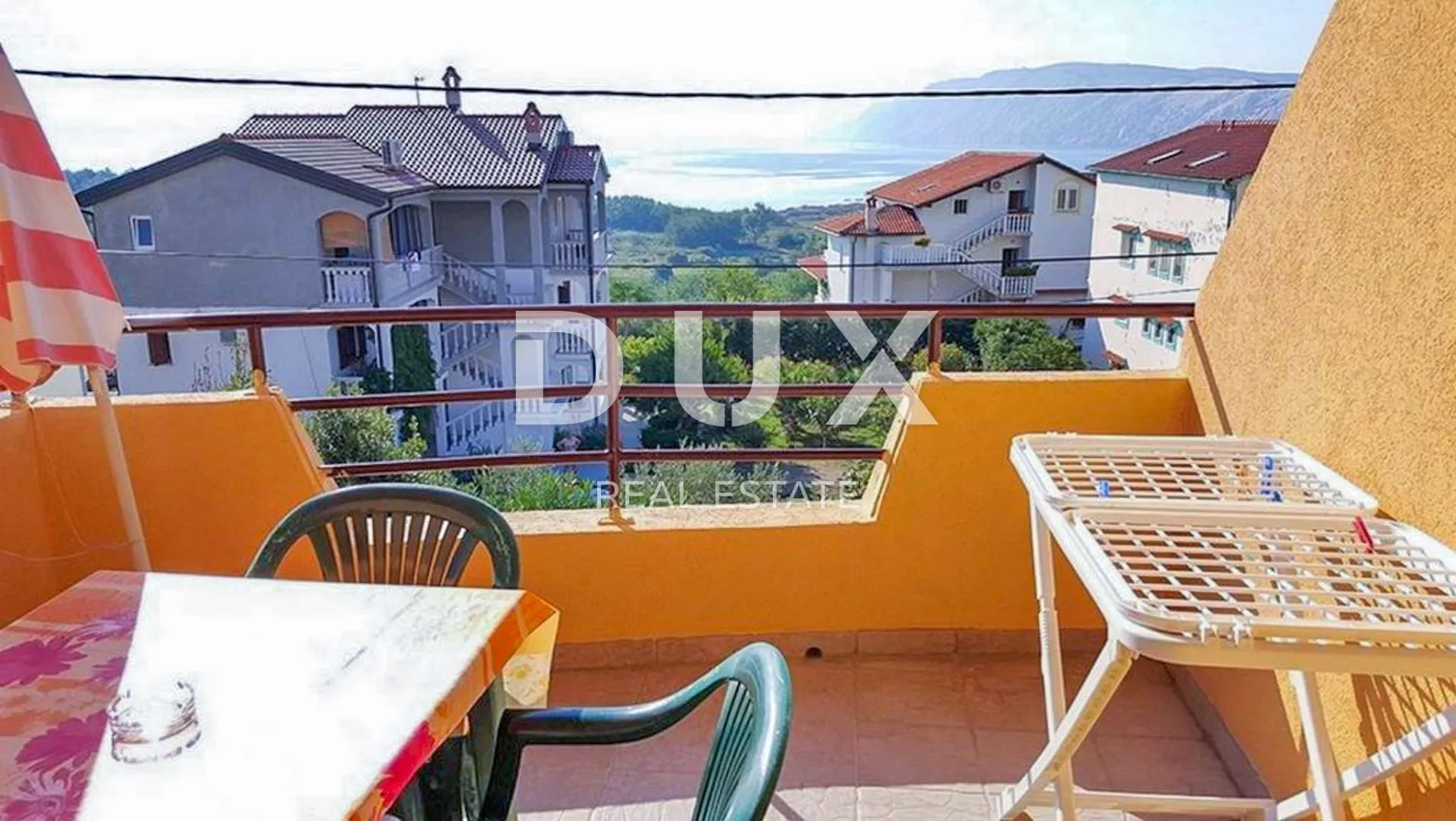 otok rab, lopar - kuća sa 6 apartmana pored rajske plaže - slika 14