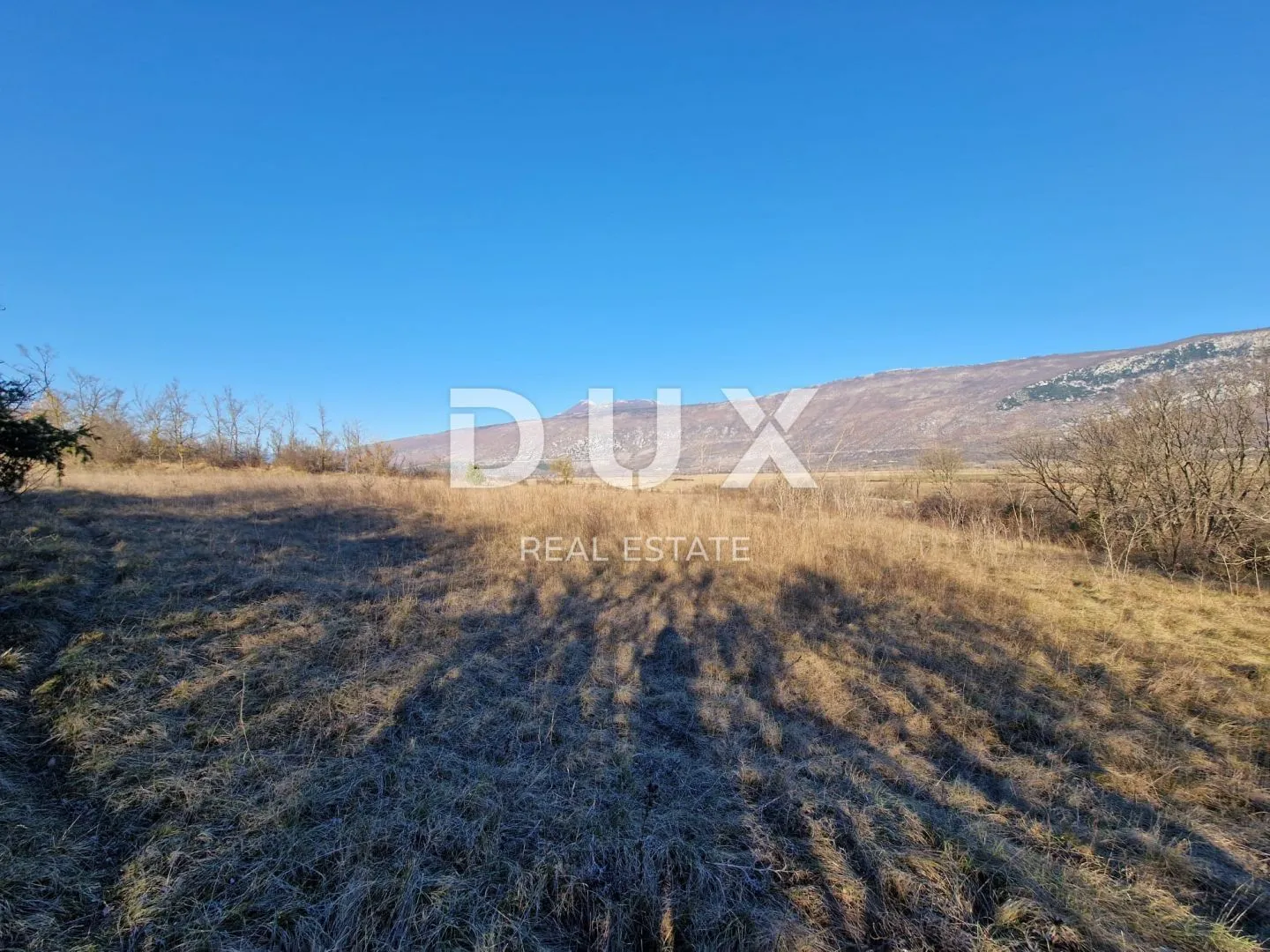 ISTRA, KRŠAN - Poljoprivredno zemljište na rubu urbanizacije