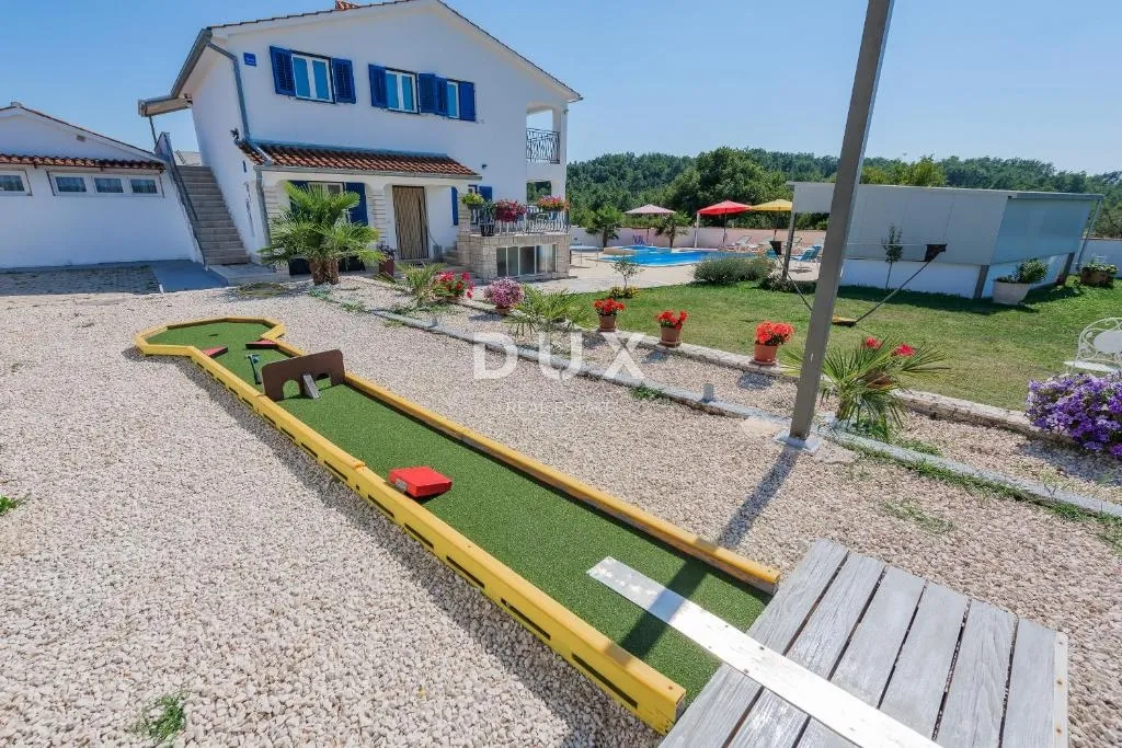 istra, žminj - samostojeća kuća u mirnom naselju s garažom i 1000m2 okućnice - slika 21