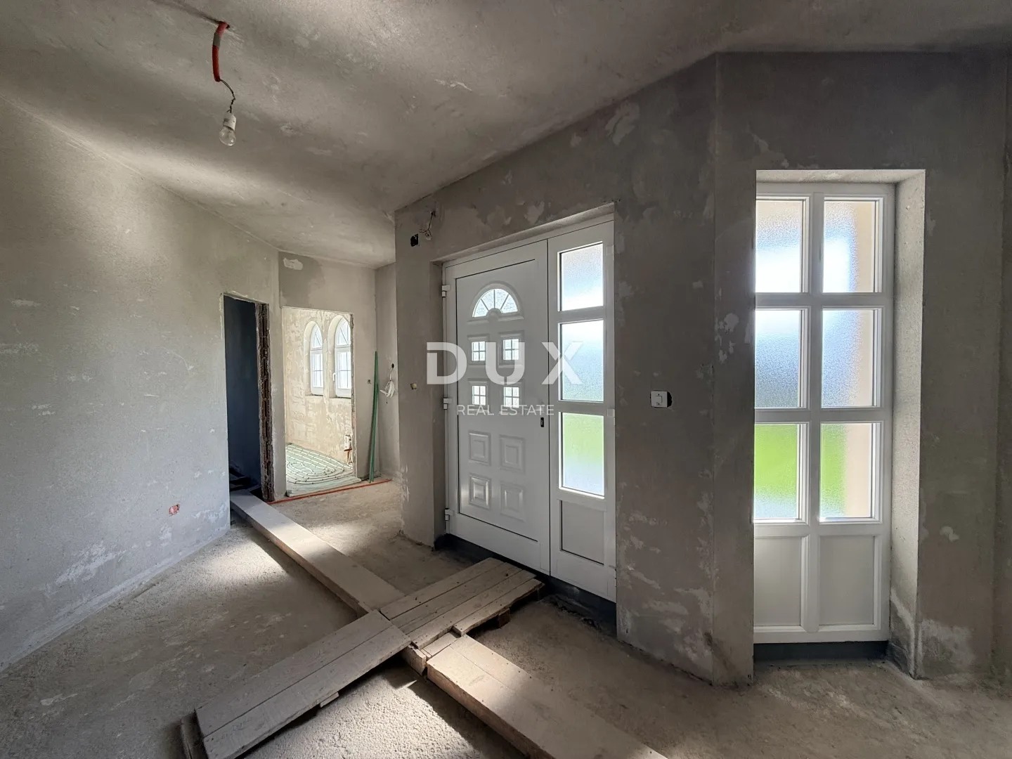 kastav, brnčići – luksuzna villa američkog stila na privatnoj parceli od 2000m2 - slika 27
