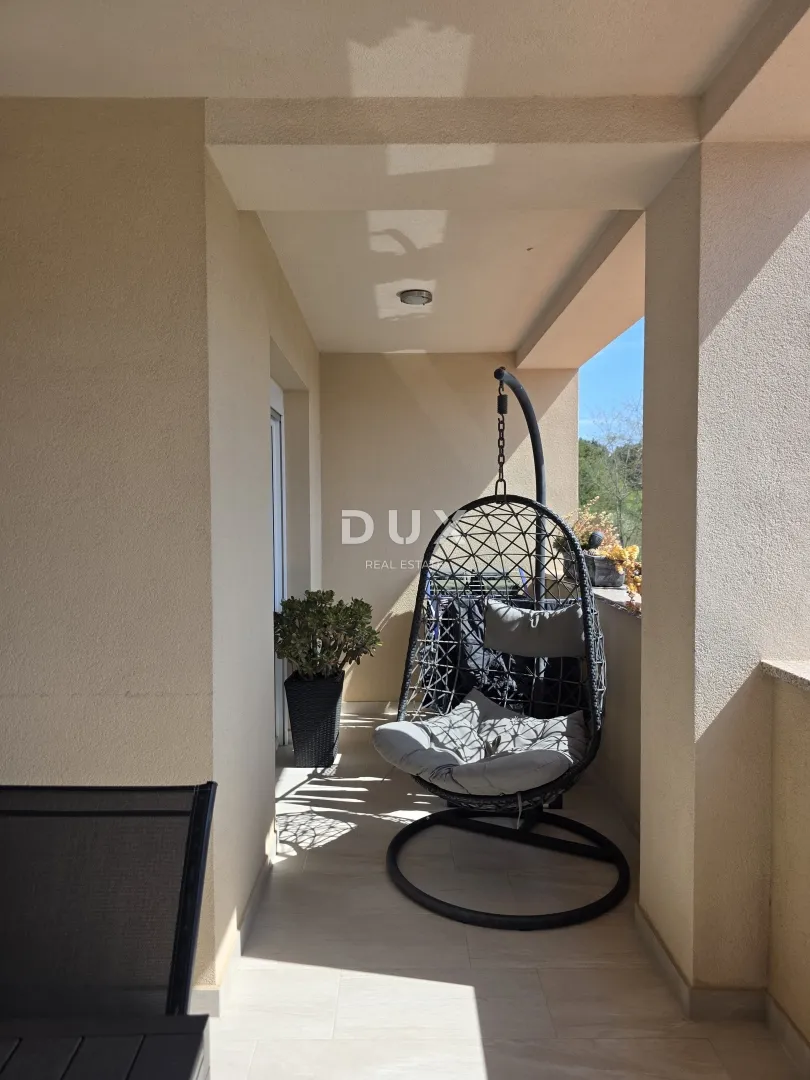 pula, nova veruda, kuća, 290 m2, 3 stambene jedinice - slika 21