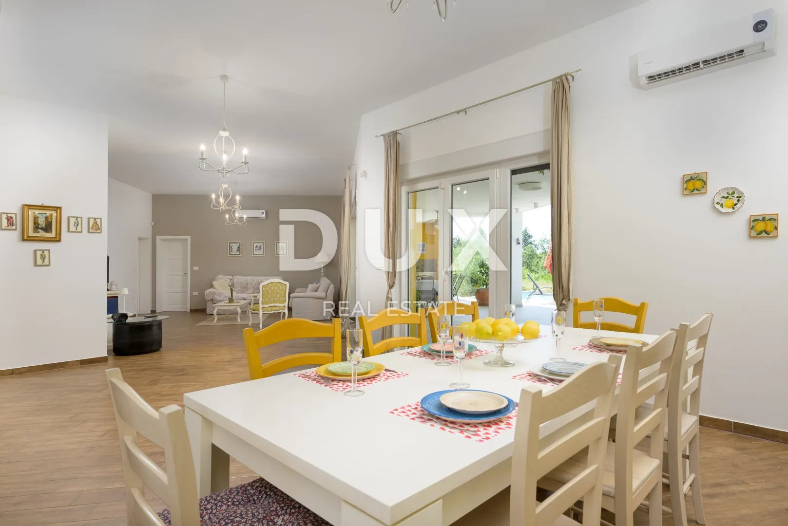istra, svetvinčenat - moderna vila na odličnoj lokaciji - slika 24