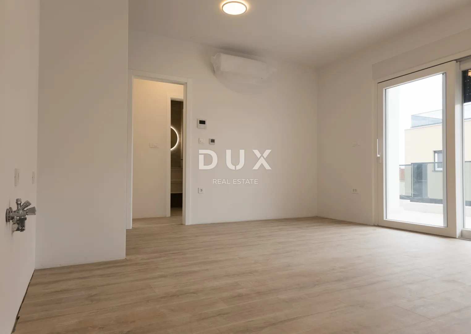 vodice, stablinac, penthouse s krovnom terasom, 112 m² - slika 4