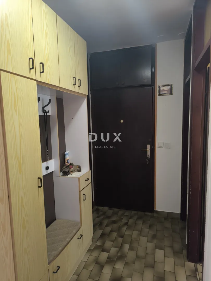 istra, pula - 3s+db stan u centru s parkingom 83 m2 - slika 13