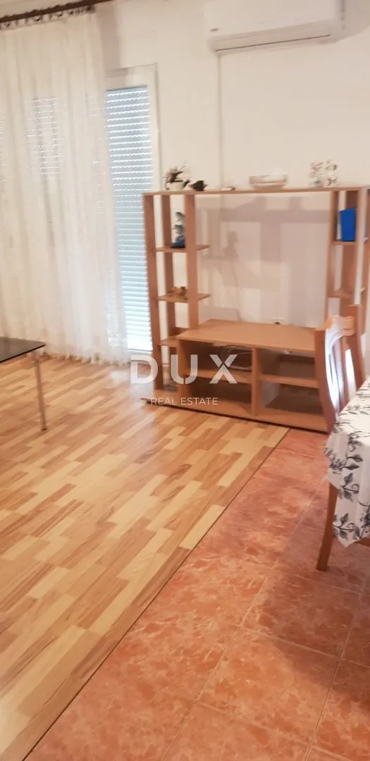 istra, ližnjan - kuća sa tri stana - slika 3