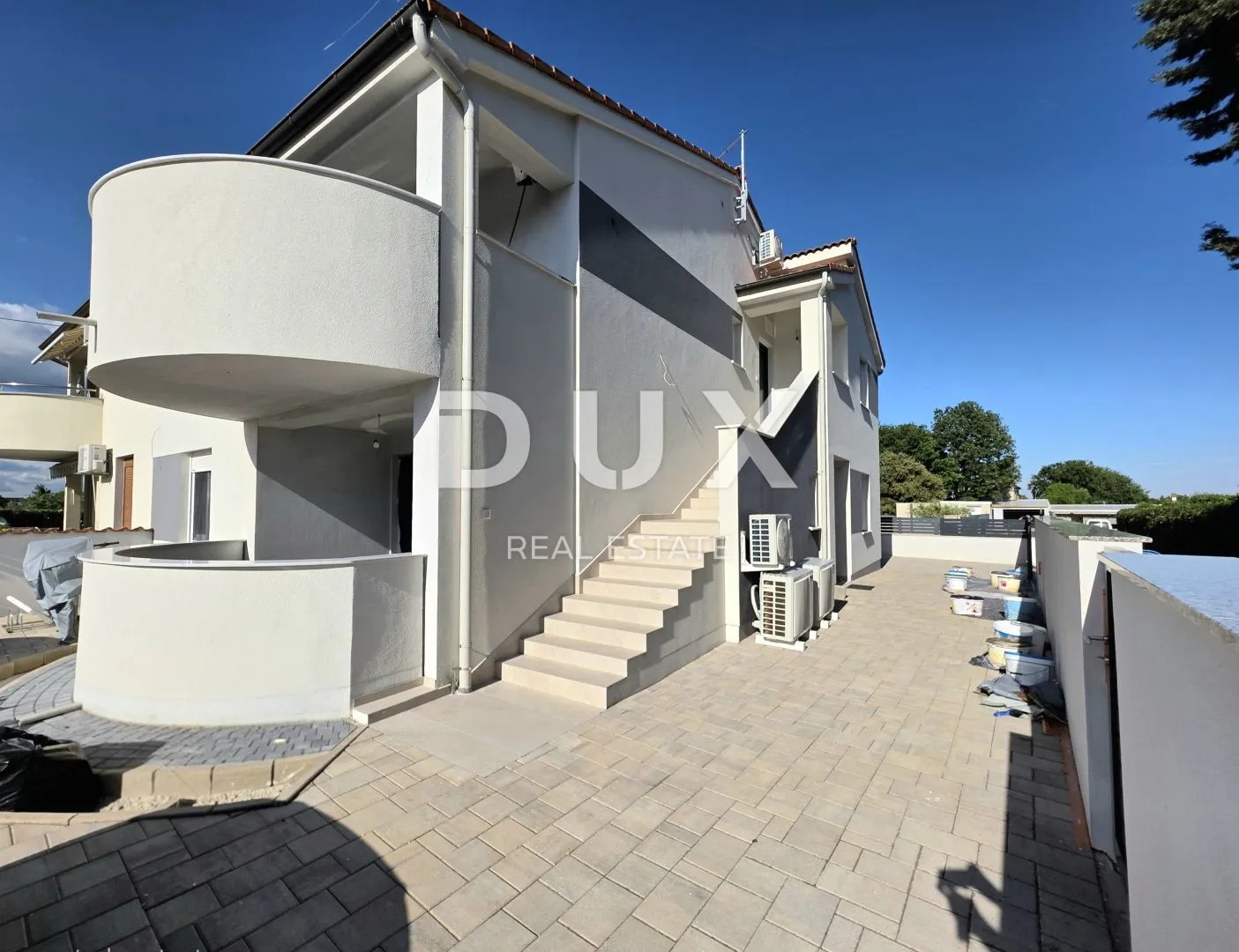 istra, šišan - apartmanska kuća s dvije stambene jedinice i pomočnim objektom - slika 3