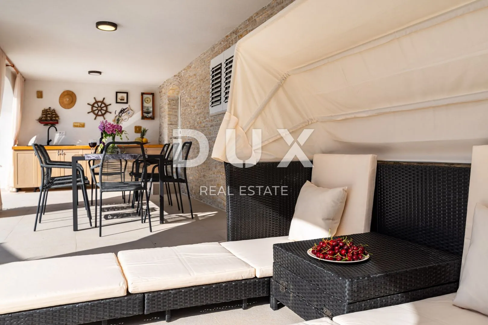 zadar, novigrad - prekrasna vila s bazenom u blizini mora - slika 20