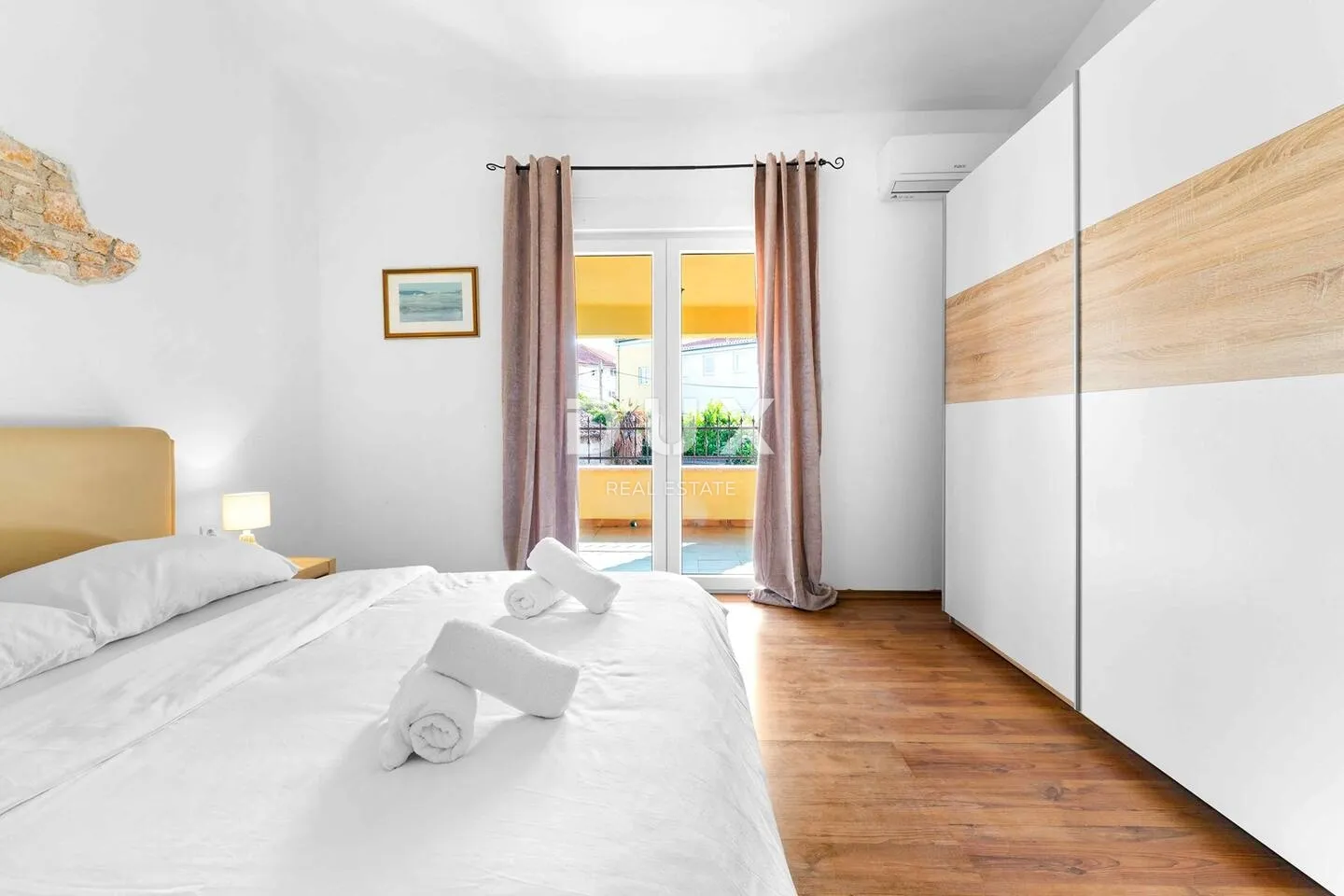 poreč, funtana - mediteranski dom s rustikalnim detaljima, 238m2 - slika 16