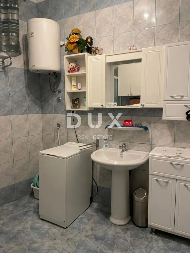 crikvenica - kuća u nizu u samom centru grada - slika 15