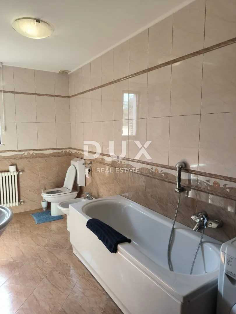 istra, umag - raskošna vila prvi red do mora! - slika 43