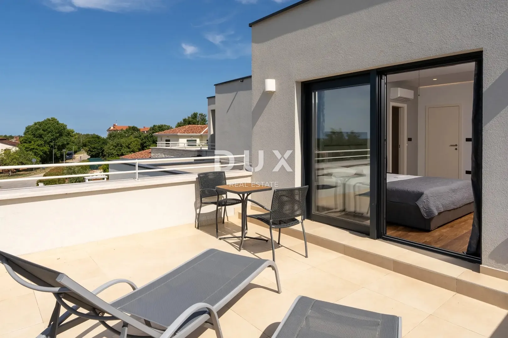 istra, poreč - moderna kuća s bazenom - slika 45