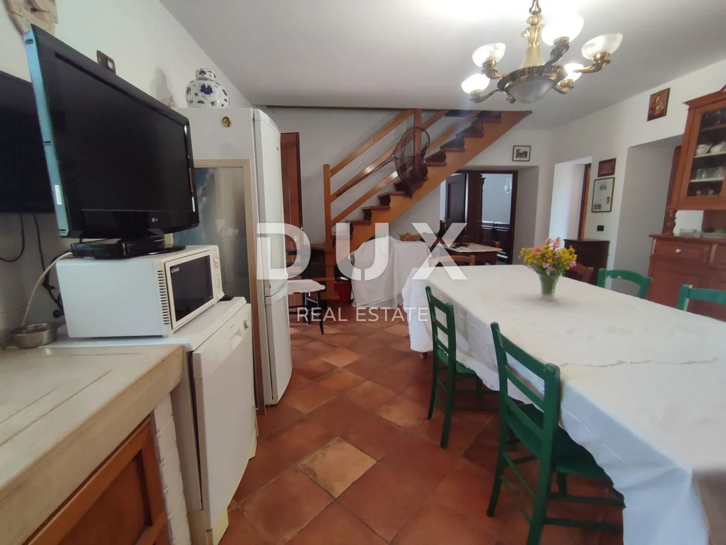 istra, galižana - dvije kamene rustikalne vile okružene prirodom - slika 53