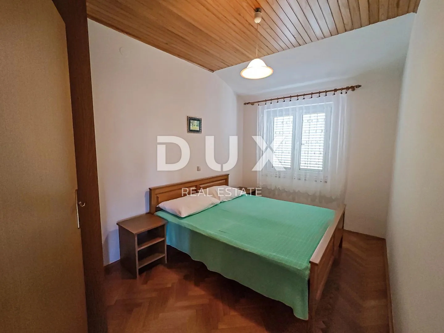 otok krk, baška - dvojna kuća u centru - slika 12