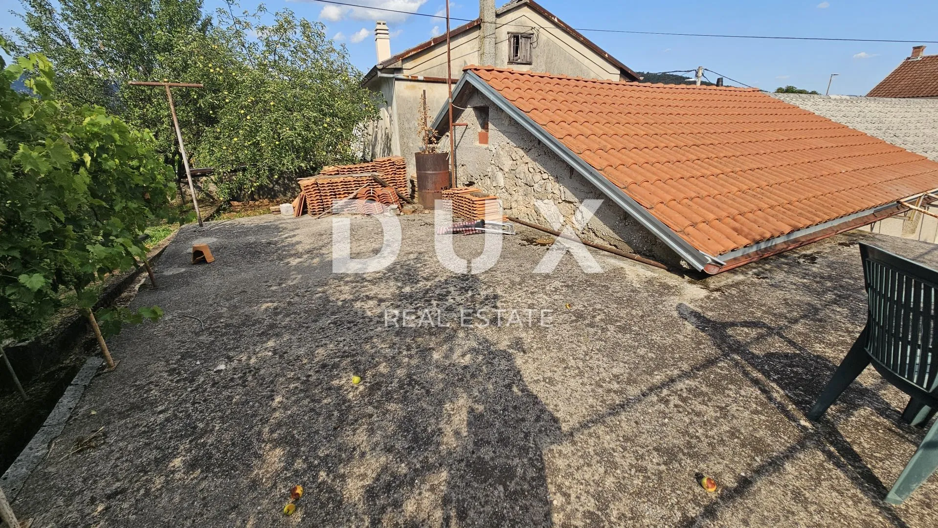 grobnik, čavle - kuća u centru mjesta s velikim potencijalom - slika 24