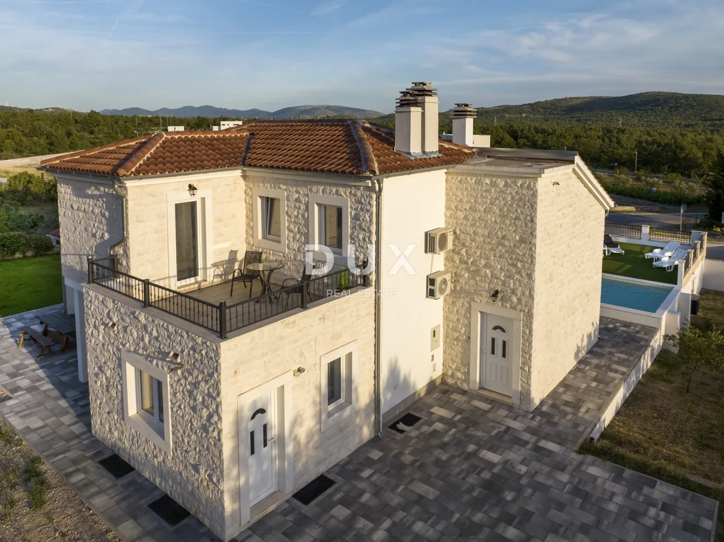 dubrava kod šibenika, samostojeća kuća, 282 m² s bazenom - slika 4