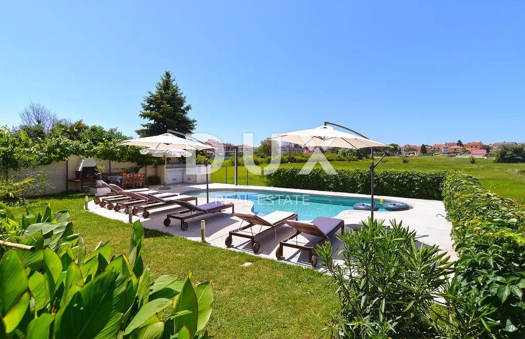 istra, valbandon - kuća sa 7 apartmana! - slika 15