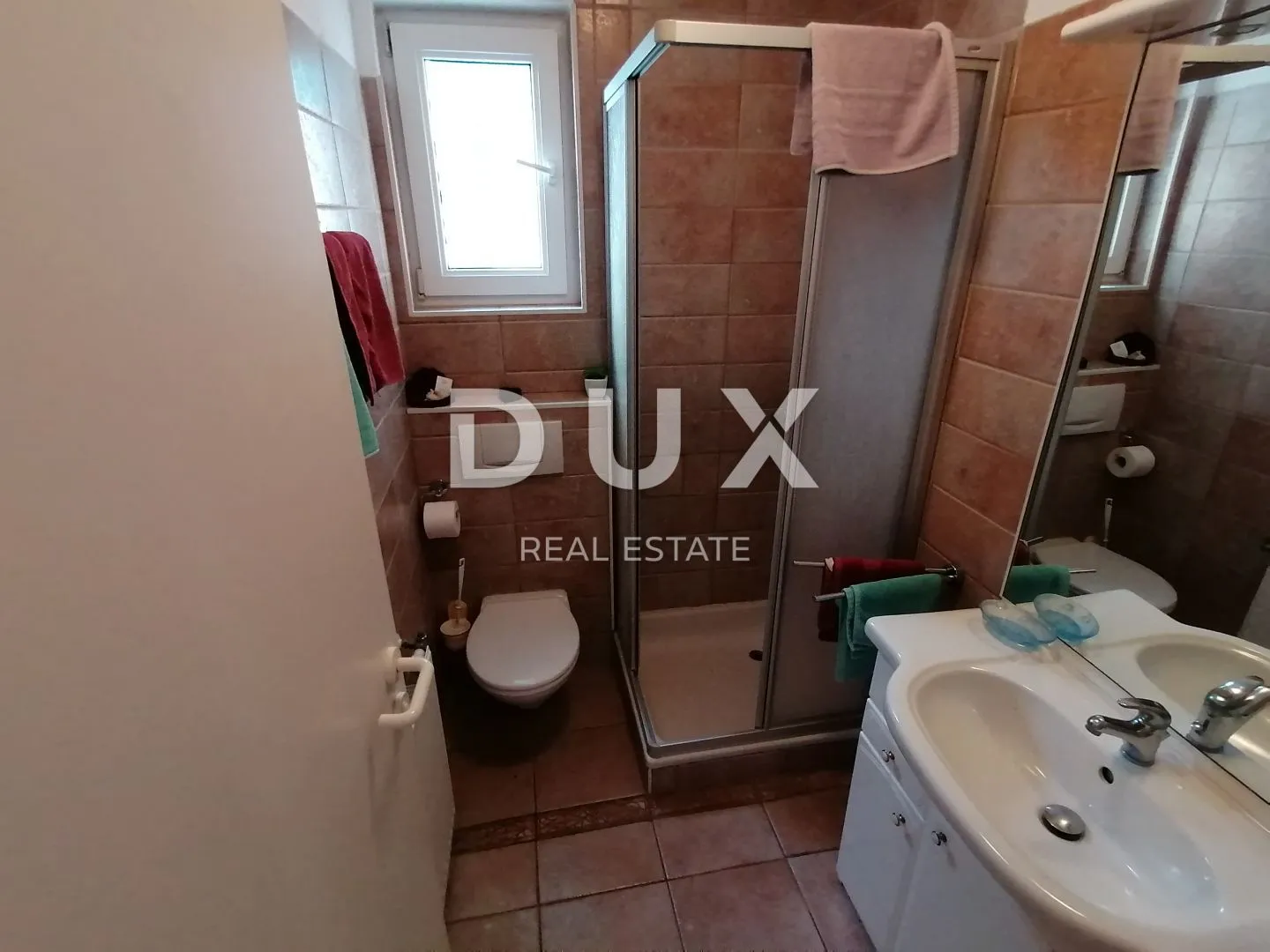istra, rovinj apartmanska kuća na samo 40m od mora! - slika 39