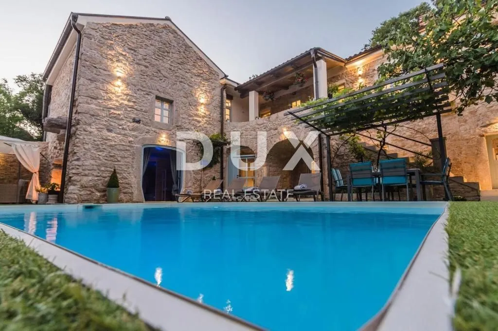 CRIKVENICA, TRIBALJ - Prekrasna kamena vila - Tribalj, Vinodolska općina