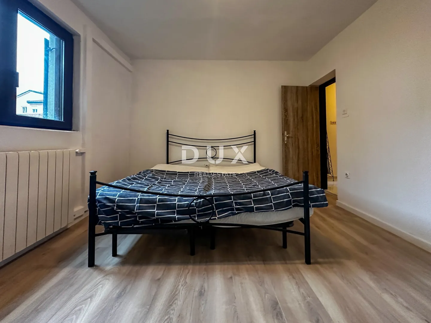 matulji - 3s+db s okućnicom i parkingom, 1.kat - slika 7