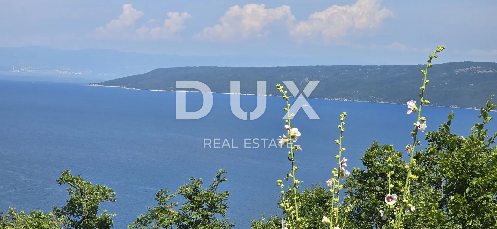 ISTRA, RABAC, OKOLICA - Građevinsko zemljište s fantastičnim pogledom na more - Rabac, Labin