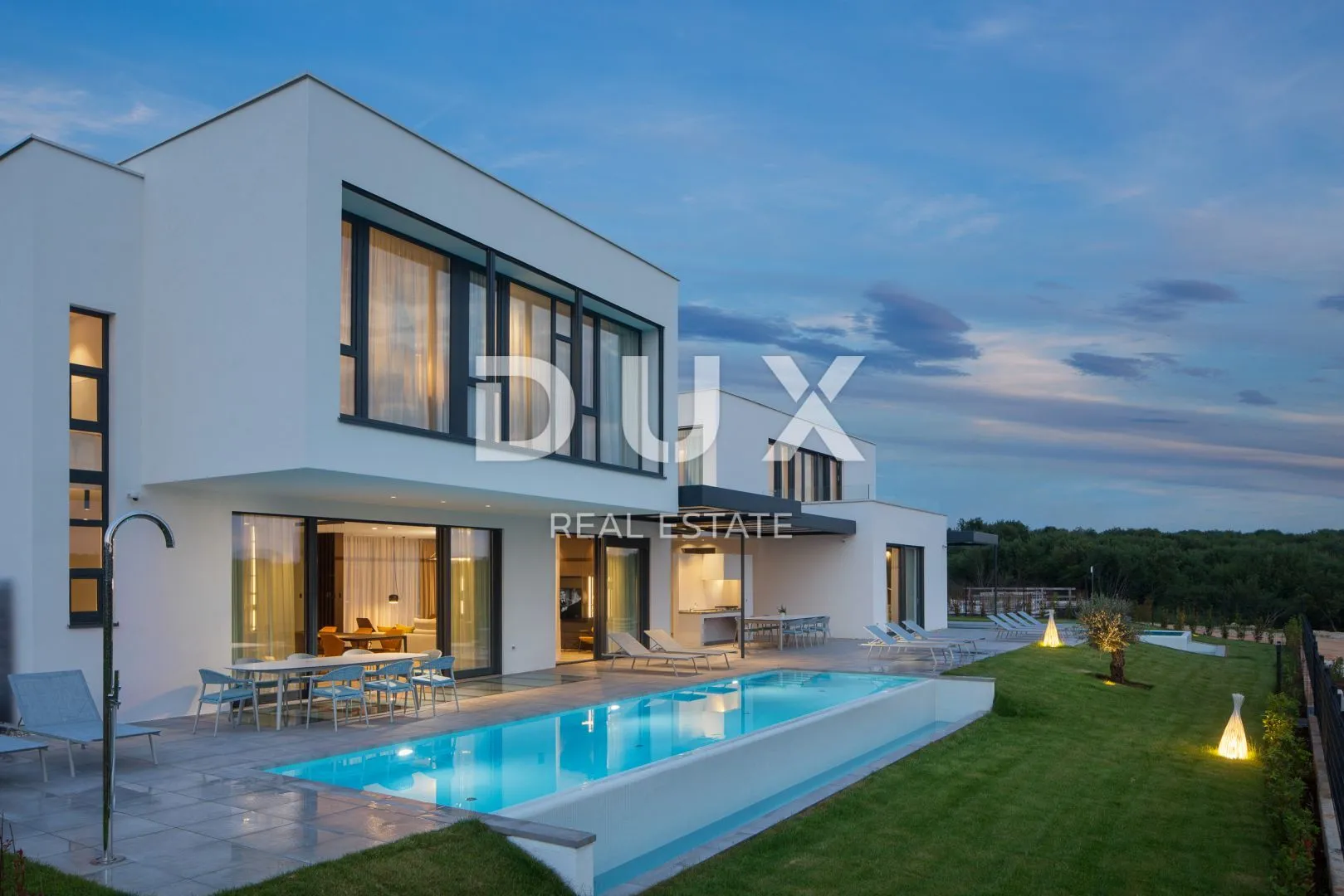 istra, bale - moderna dizajnerska villa! - slika 2