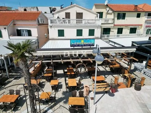 dalmacija, vodice - ekskluzivna nekretnina na rivi, kuća s restoranom u 1. redu do mora - slika 3