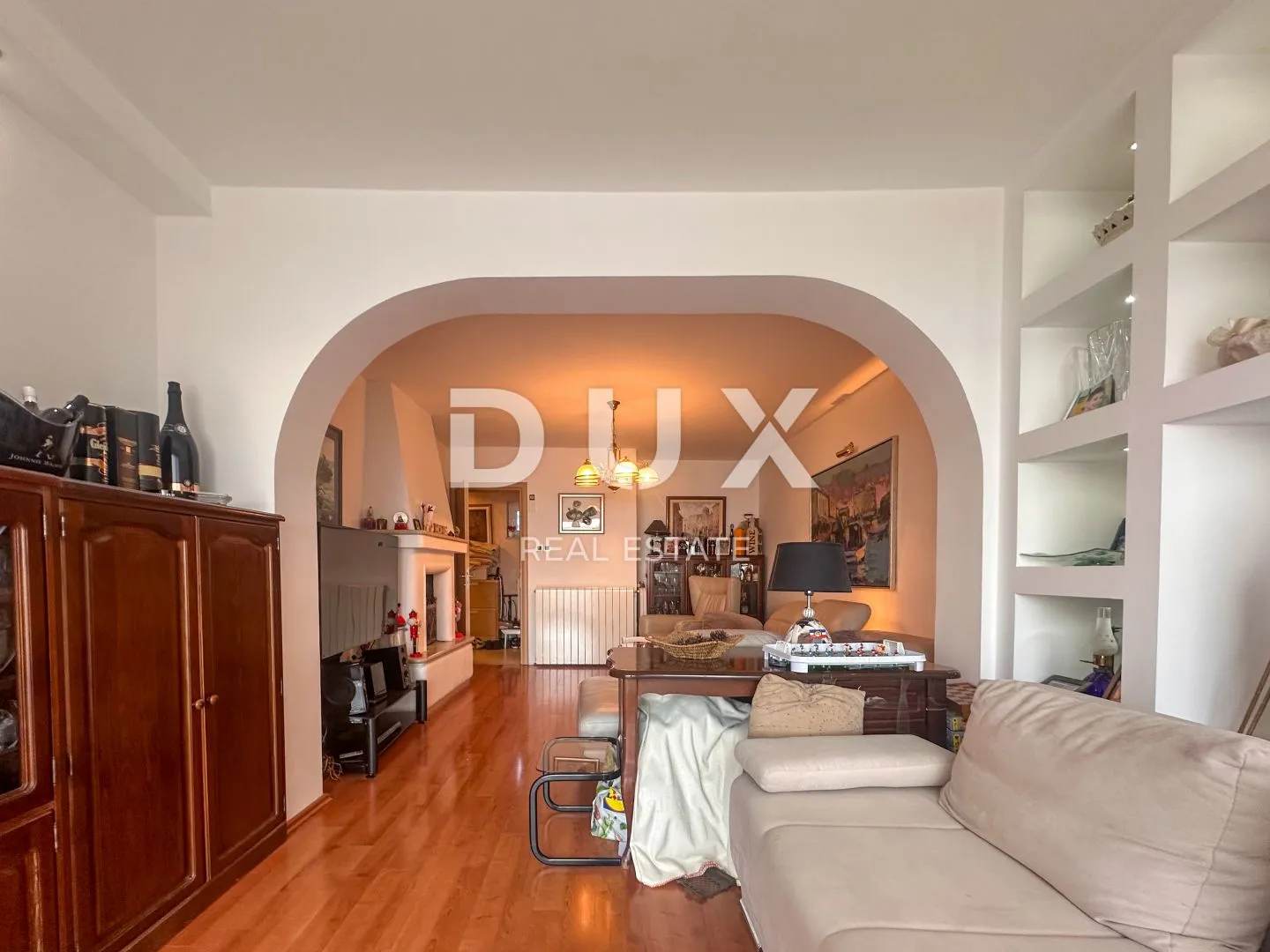 rijeka, krimeja - kuća u nizu 4s+db, parking, okućnica - slika 5