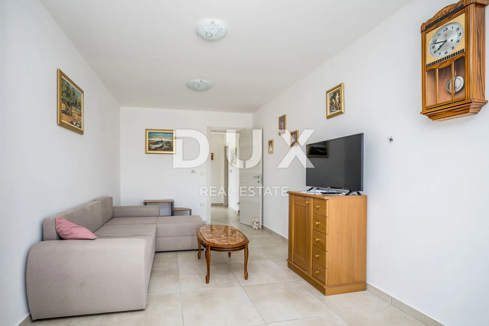 otok krk, čižići - luksuzna apartmanska vila! - slika 17