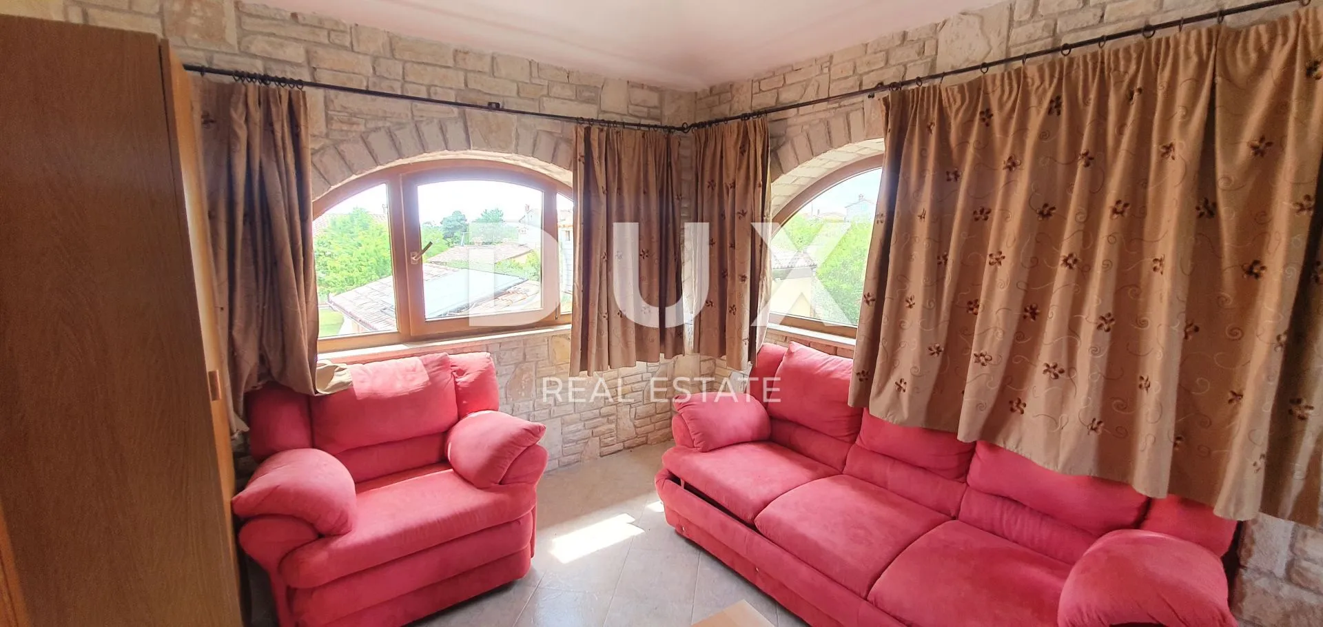 istra, barban - vila s bazenom i ljetnom kuhinjom - slika 31