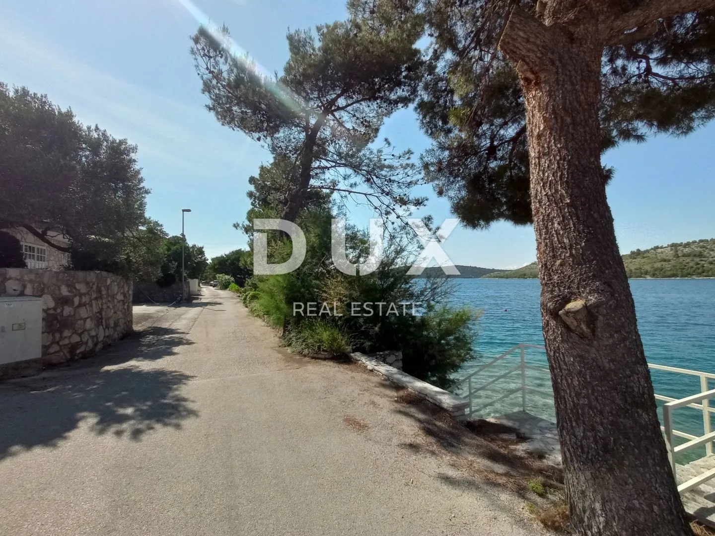 šibenik, grebaštica - apartmanska kuća s pogledom na more - slika 32