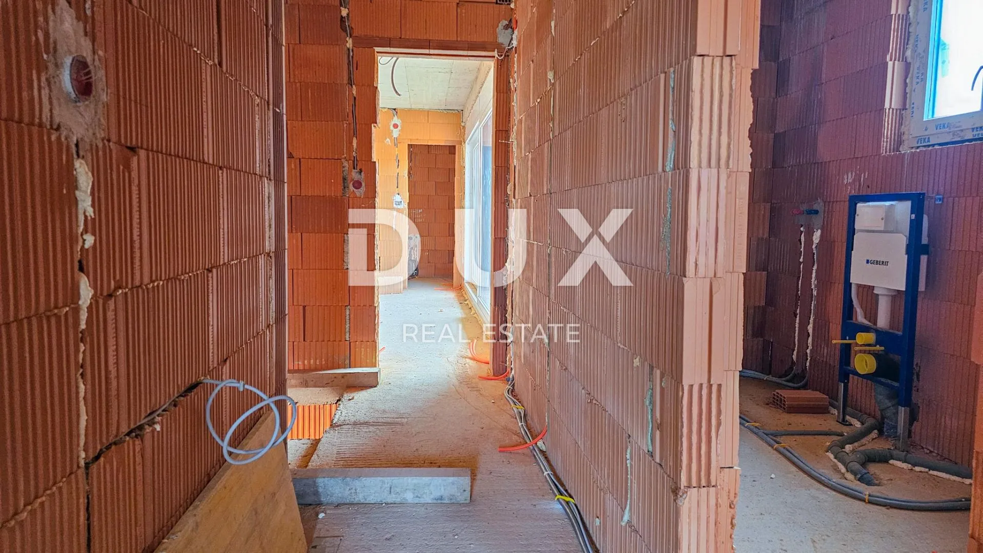 otok krk, brzac - moderno dizajnirana dvojnica s bazenom 40m2 - slika 10