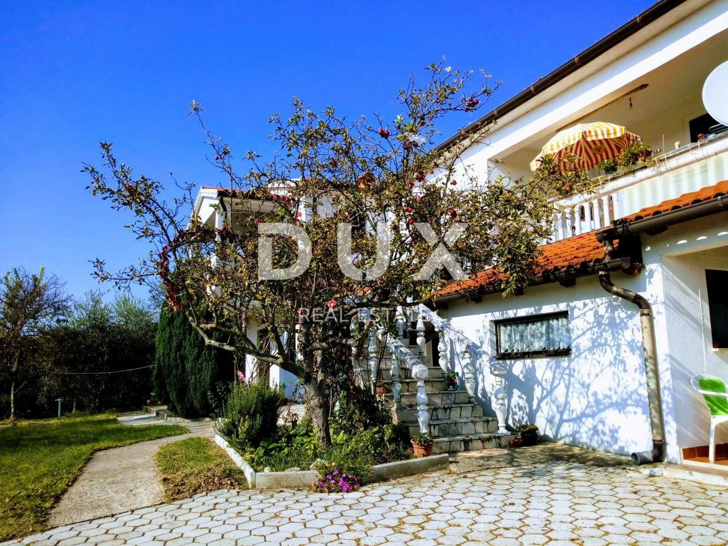 istra, vižinada - apartmanska kuća s 5 apartmana, panoramski pogled - slika 8