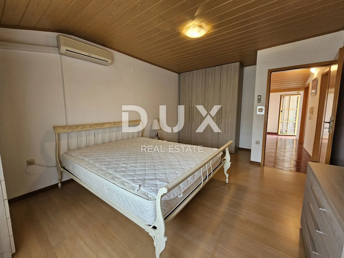 istra, pula - kvalitetna obiteljska apartmanska kuća na atraktivnoj lokaciji - slika 129