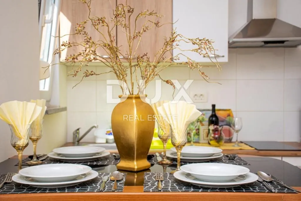 istra, pula prekrasna apartmanska kuća! - slika 30