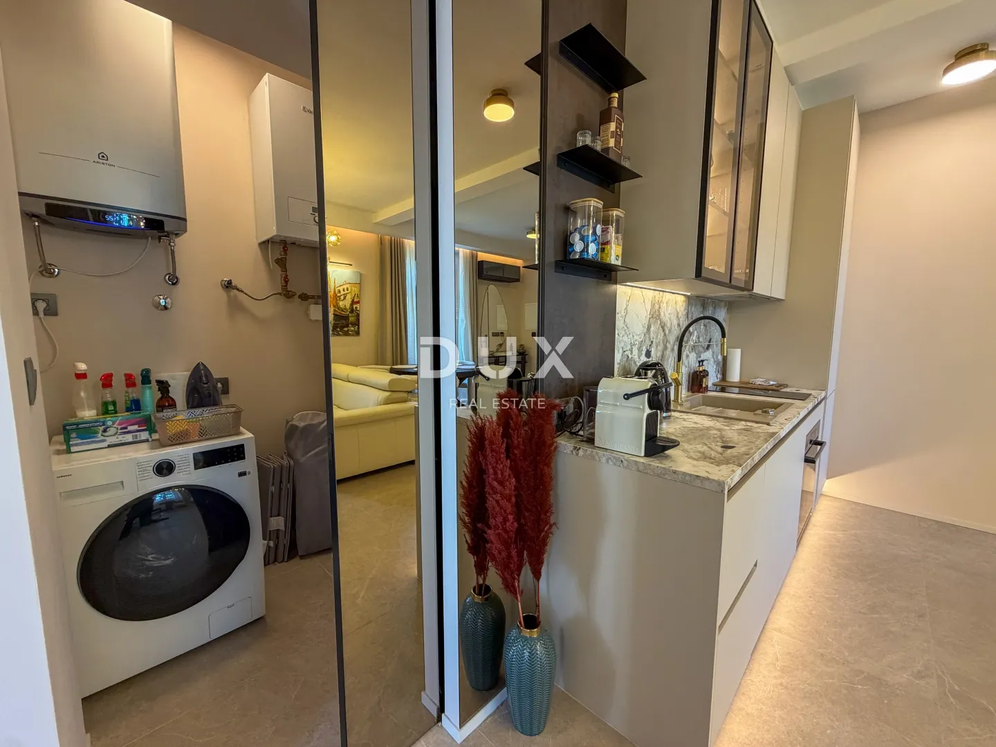 opatija, centar, dvosobni stan, najam, 51m2, 300m od mora - slika 13