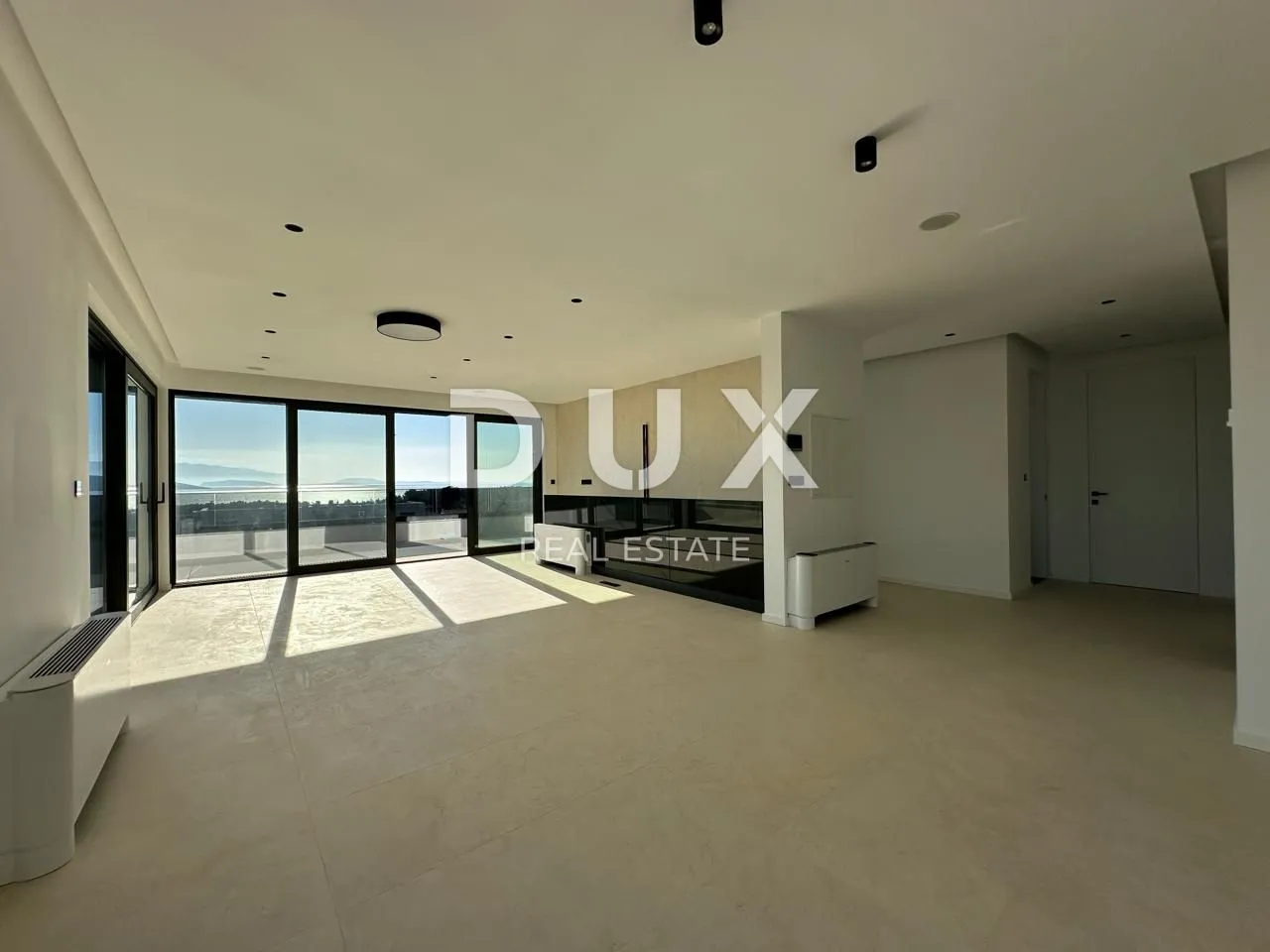 otok krk, grad krk - penthouse 3s+db sa krovnom terasom - slika 10