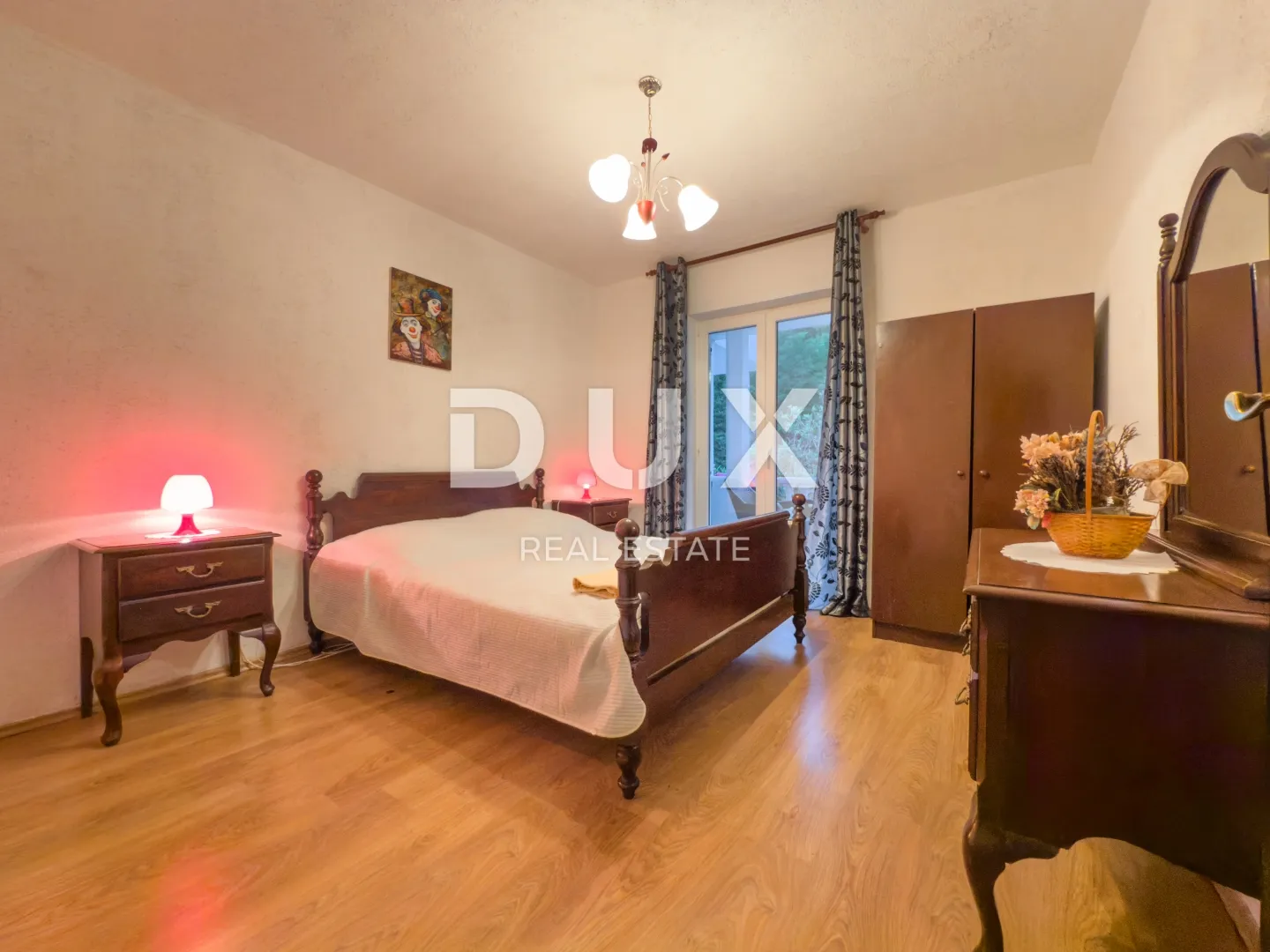 otok krk, baška - kuća s 5 apartmana i velikom okućnicom - slika 28