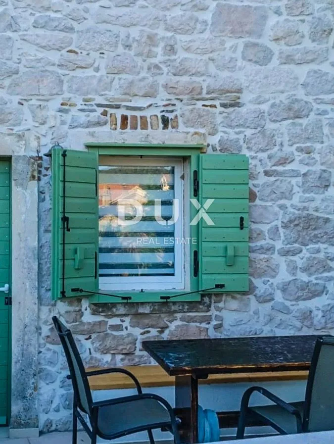 otok iž, veli iž- renovirana kuća 70m od mora! - slika 22