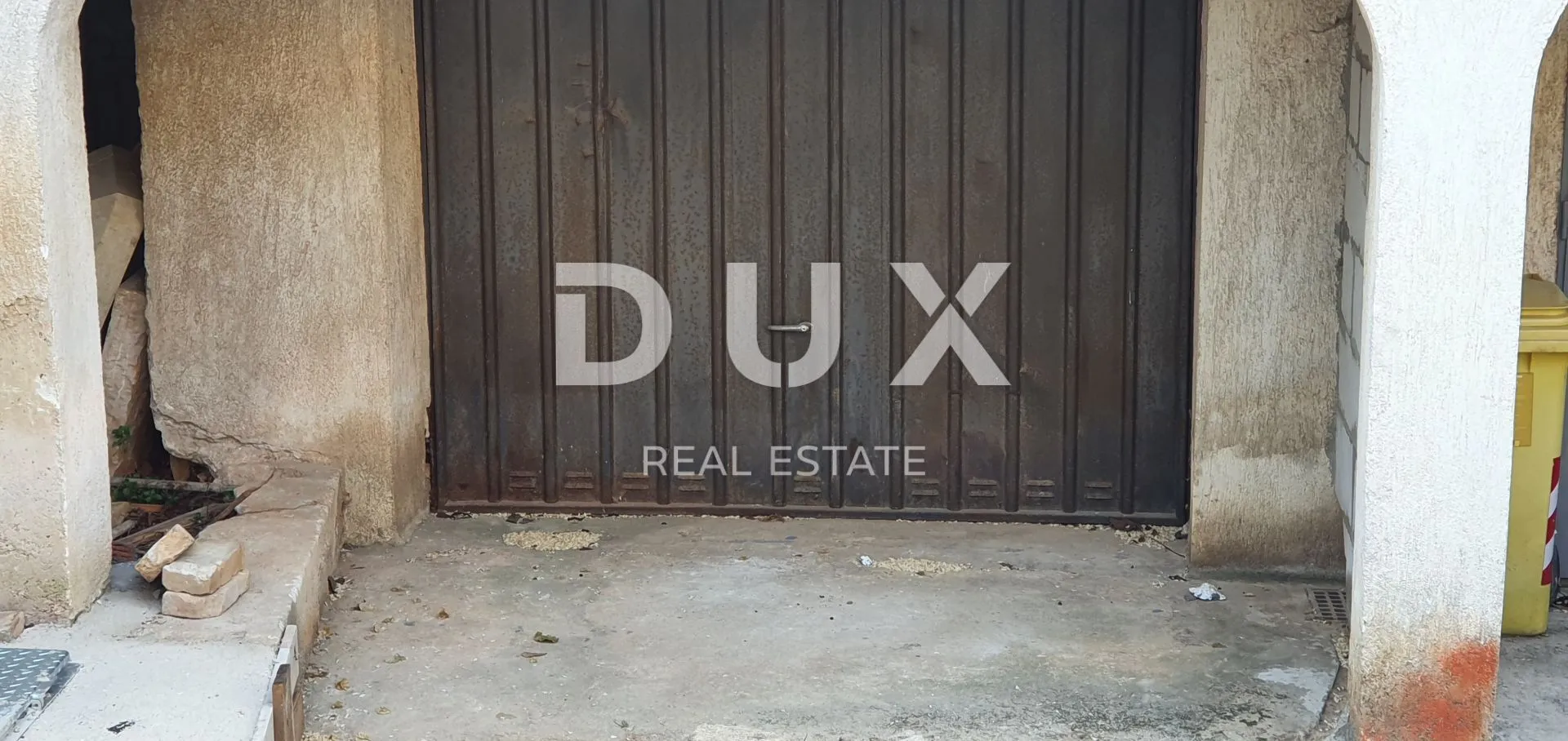 istra, rovinj - dva stana s velikim vrtom i garažom 600m do mora - slika 36