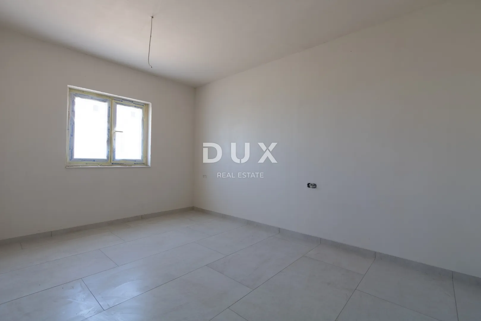 vodice, trosobni stan, prvi kat, 73,28 m² - slika 5