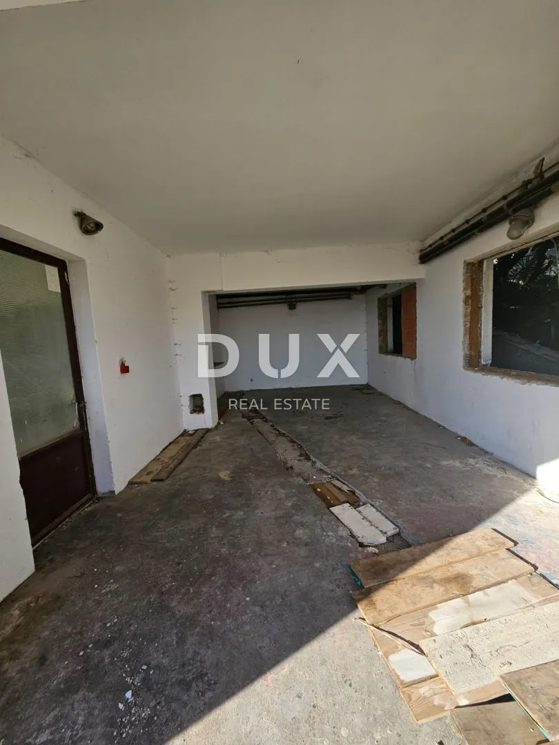 opatija, centar- samostojeća kuća 250m2 s panoramskim pogledom na more + okoliš 740m2 - slika 15