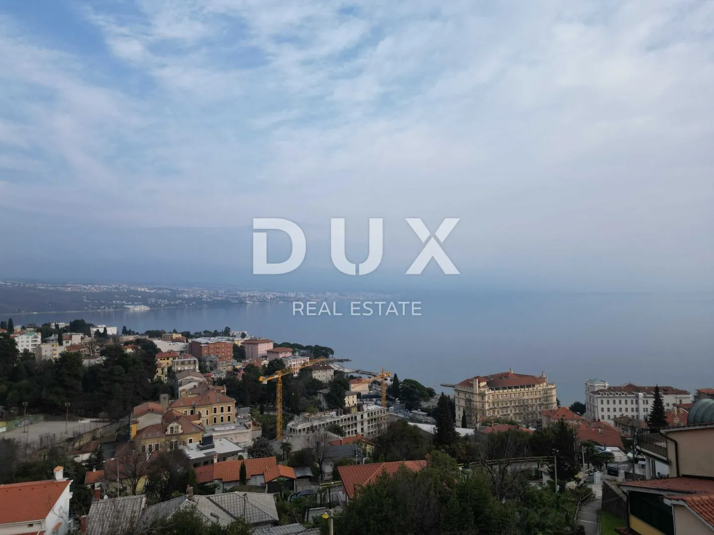 opatija- kuća 203m2 s panoramskim pogledom na more + okoliš - slika 2