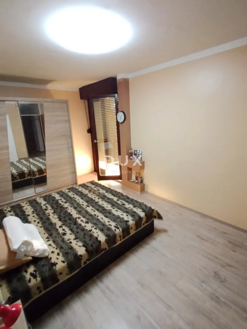 rijeka, škurinje – prostran stan u neboderu s panoramskim pogledom - slika 8