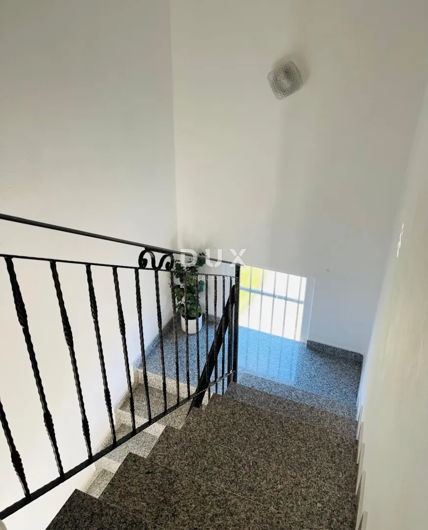 istra, pula - top investicija: kuća i 4200m² terena - slika 13