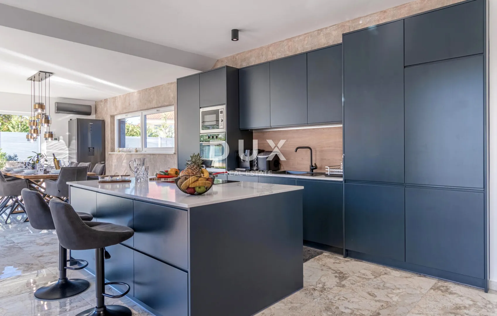 istra, labin, samostojeća kuća, 190 m², bazen, wellness - slika 11