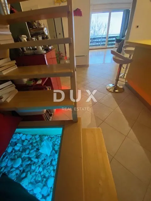 opatija,centar - samostojeća kuća, 350 m2, pogled, okućnica, bazen!!! - slika 14
