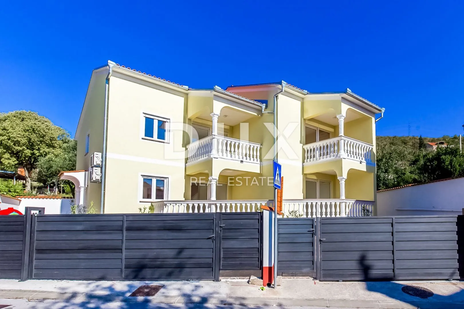 crikvenica, dramalj - vila novije gradnje s bazenom! - slika 2
