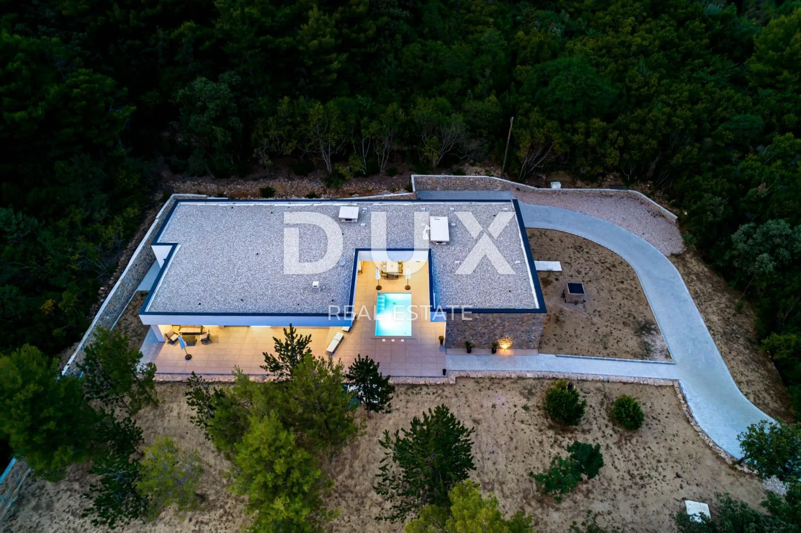 otok rab, palit - moderna vila s bazenom okružena prirodom - slika 19