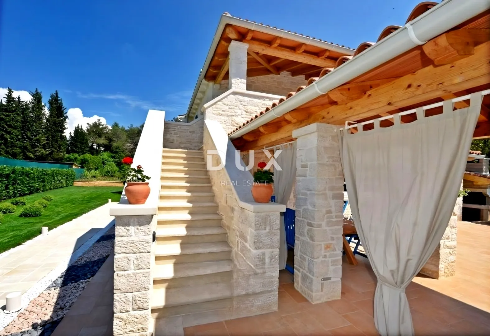 istra, poreč - rustikalna kuća s bazenom - slika 3