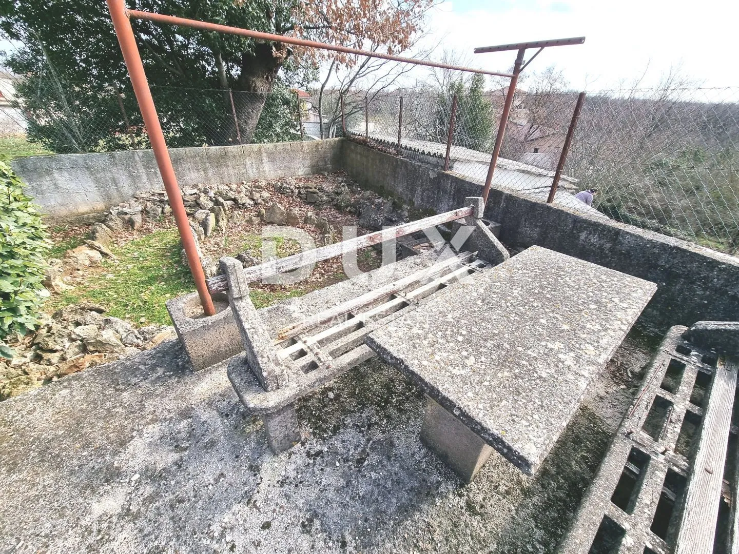 istra, marčana kamene kuće za renovaciju na selu s lijepim dvorištem - slika 15